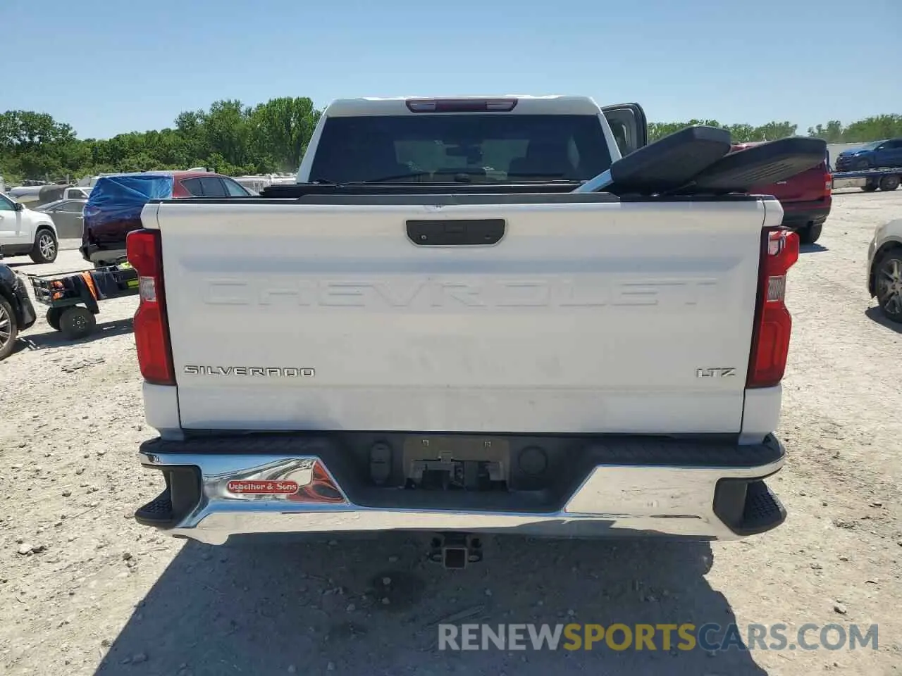 6 fotografías del automóvil dañado 3GCUYGED2KG206711 CHEVROLET ALL Models 2019