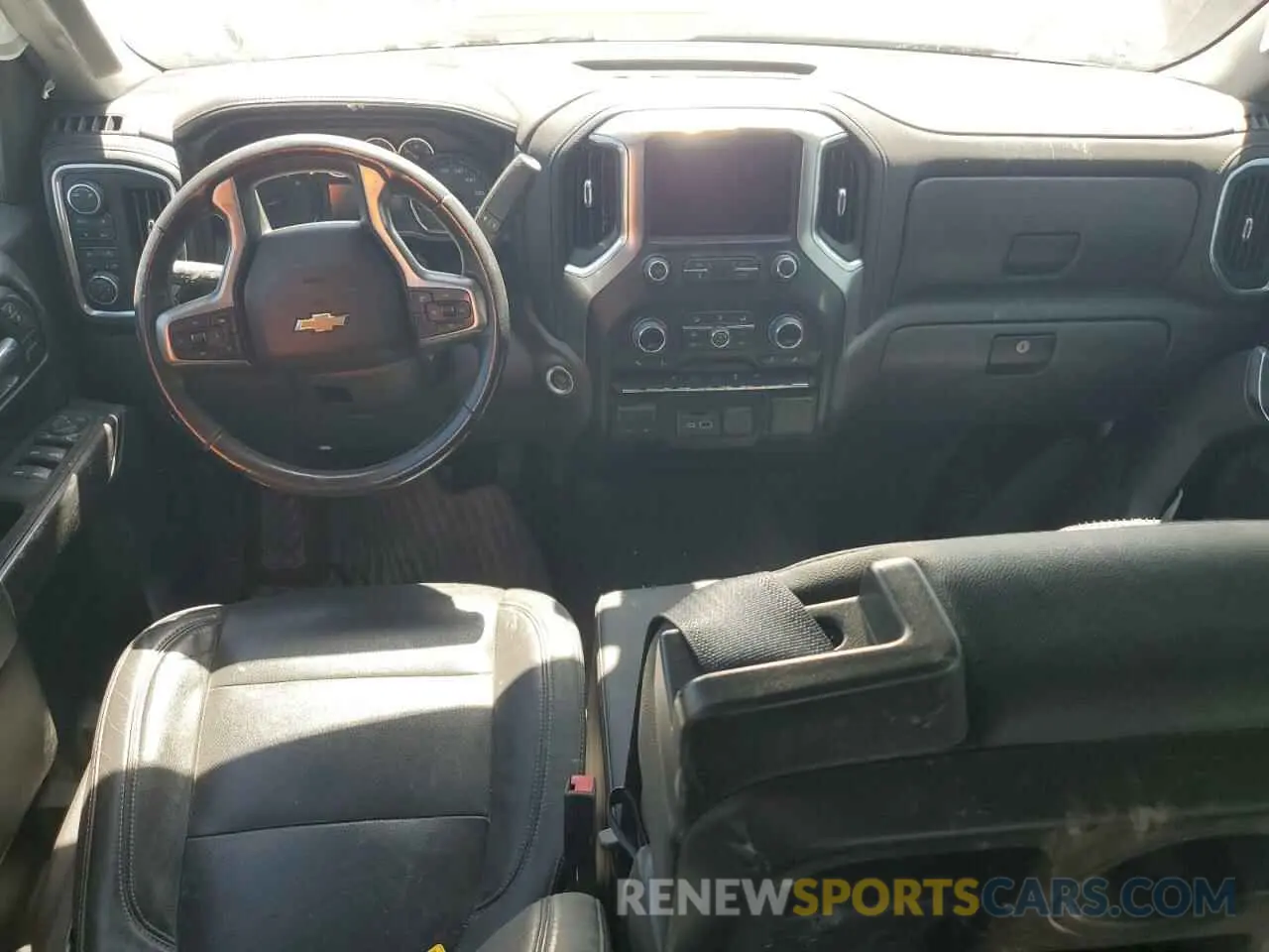 8 fotografías del automóvil dañado 3GCUYGED2KG206711 CHEVROLET ALL Models 2019