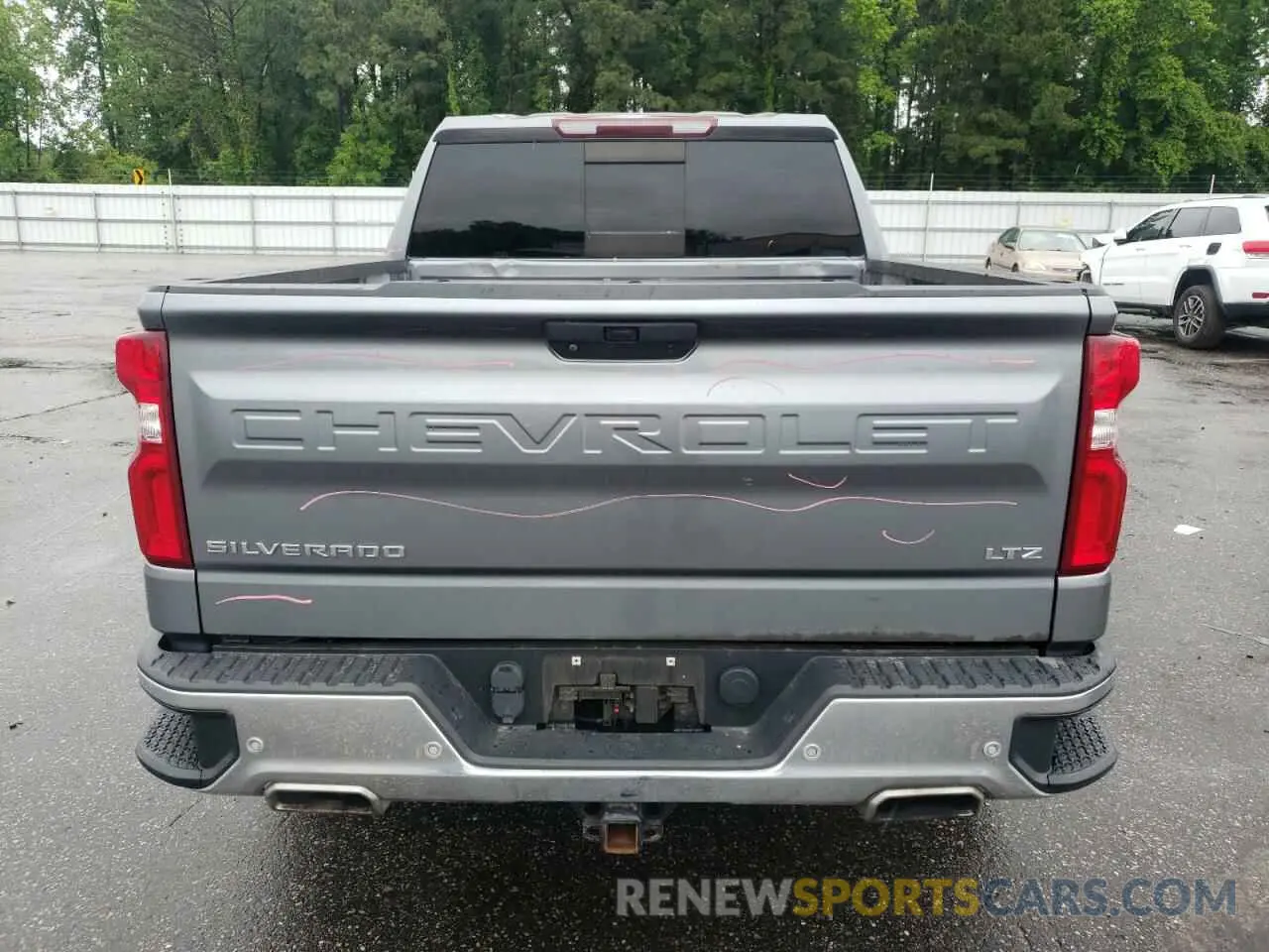6 fotografías del automóvil dañado 3GCUYGED8KG139595 CHEVROLET ALL Models 2019