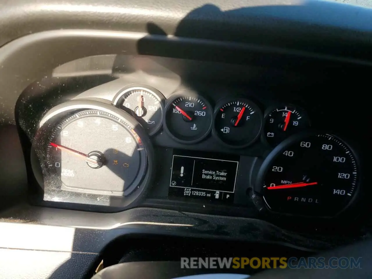 9 fotografías del automóvil dañado 1GC0YLE74LF271841 CHEVROLET ALL Models 2020