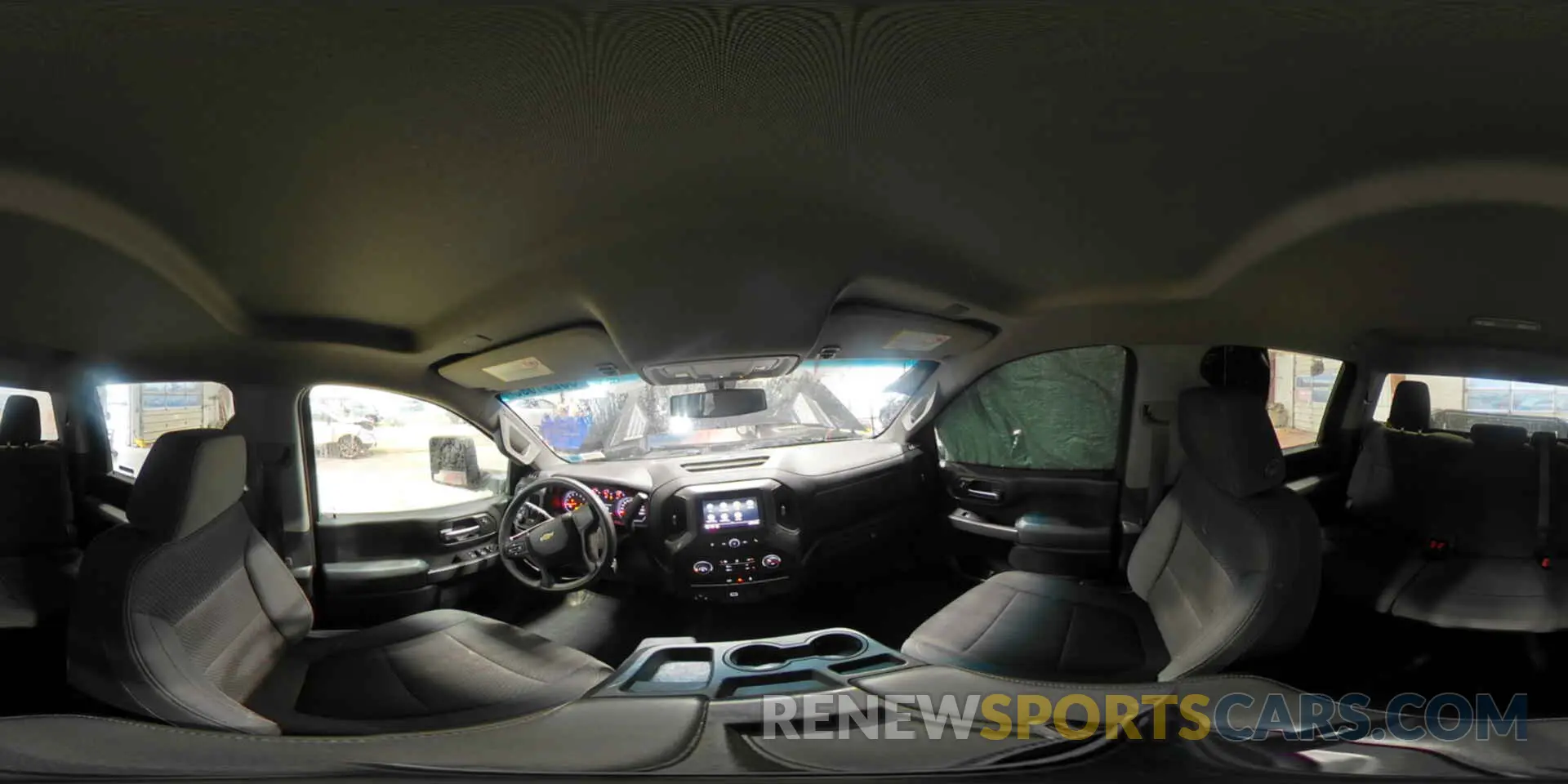 14 fotografías del automóvil dañado 1GC1YME70LF246817 CHEVROLET ALL Models 2020