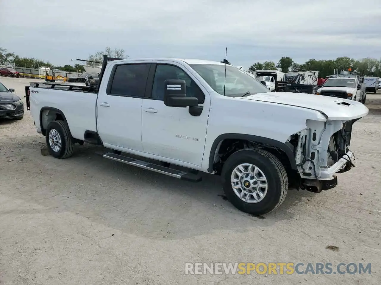 4 fotografías del automóvil dañado 1GC1YNEY2LF311682 CHEVROLET ALL Models 2020