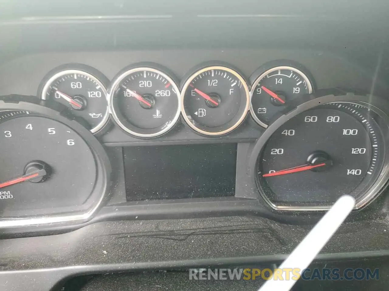 9 fotografías del automóvil dañado 1GC4YNE7XLF341968 CHEVROLET ALL Models 2020