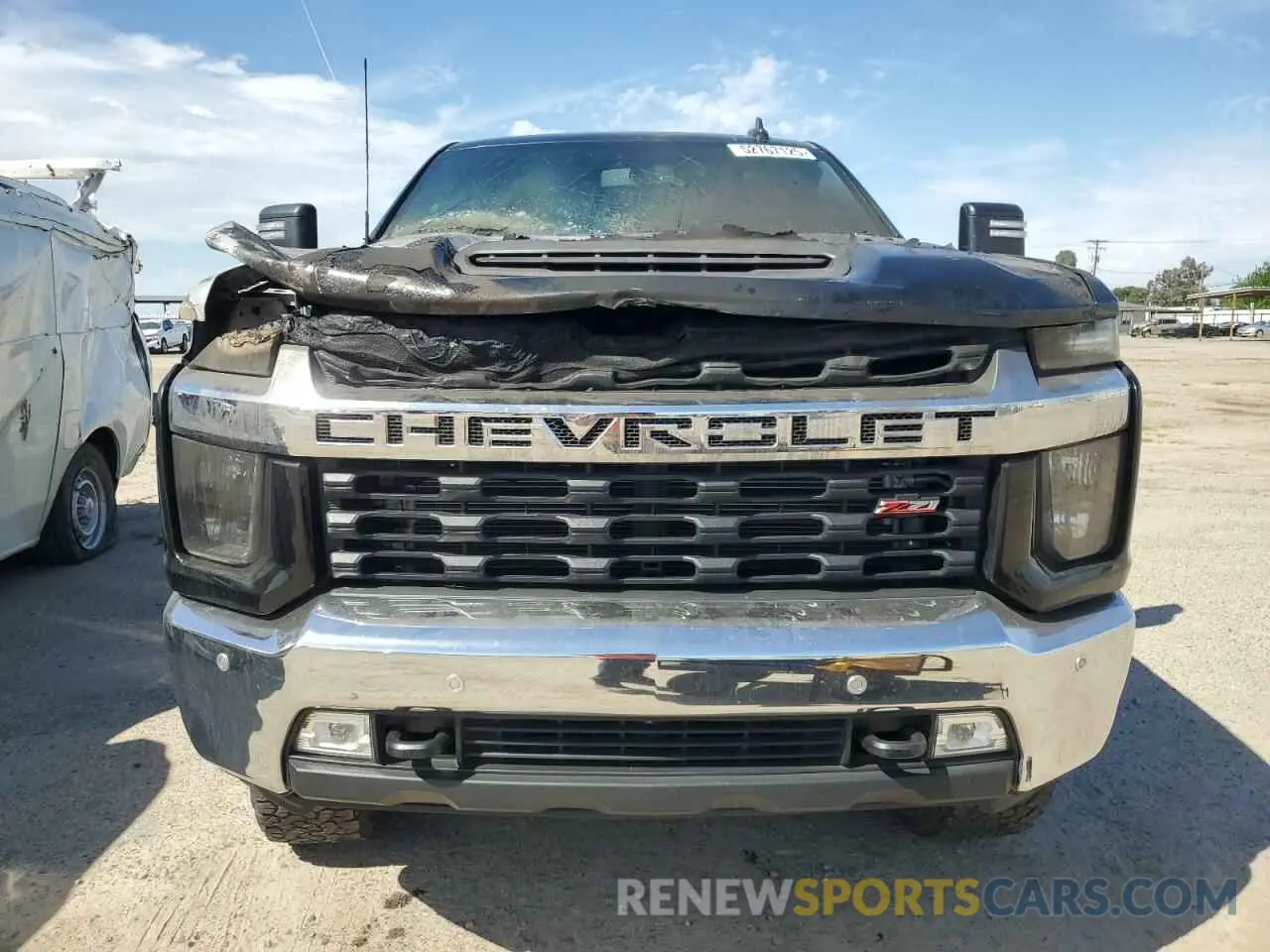 5 fotografías del automóvil dañado 1GC4YNEY5LF137247 CHEVROLET ALL Models 2020