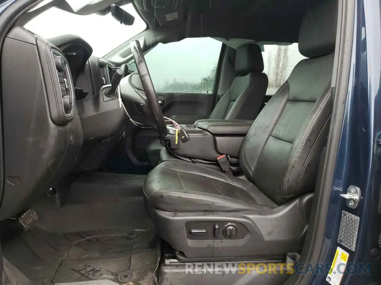7 fotografías del automóvil dañado 1GC4YNEY7LF179497 CHEVROLET ALL Models 2020