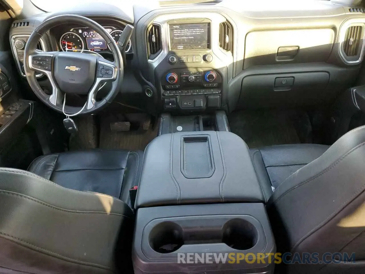8 fotografías del automóvil dañado 1GC4YPEY6LF195282 CHEVROLET ALL Models 2020