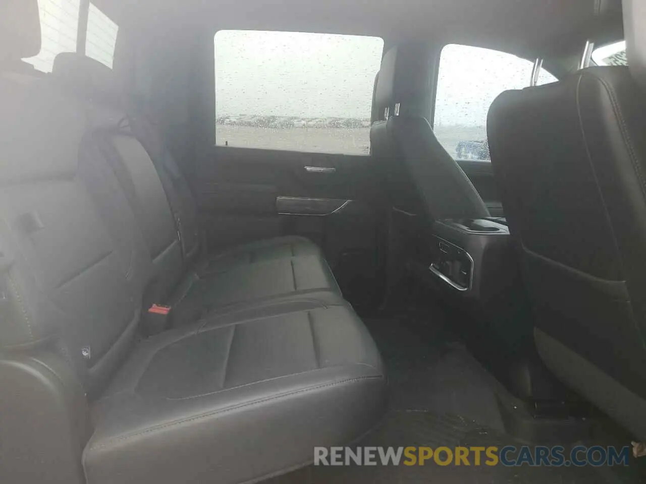 10 fotografías del automóvil dañado 1GC4YPEYXLF349251 CHEVROLET ALL Models 2020