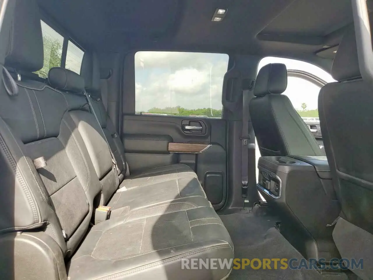10 fotografías del automóvil dañado 1GC4YREY4LF298048 CHEVROLET ALL Models 2020