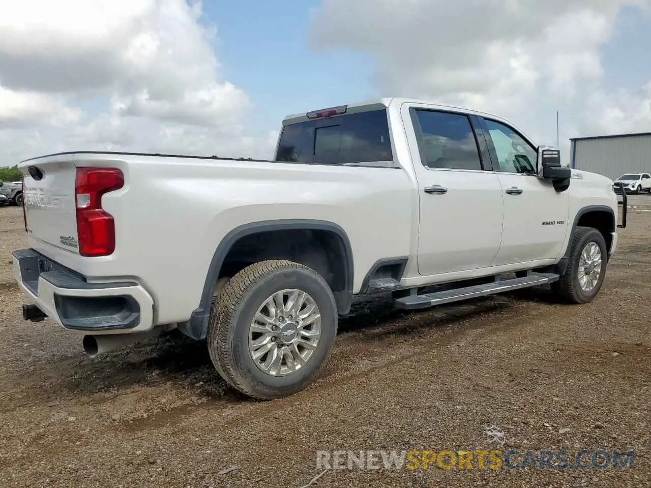 3 fotografías del automóvil dañado 1GC4YREY4LF298048 CHEVROLET ALL Models 2020