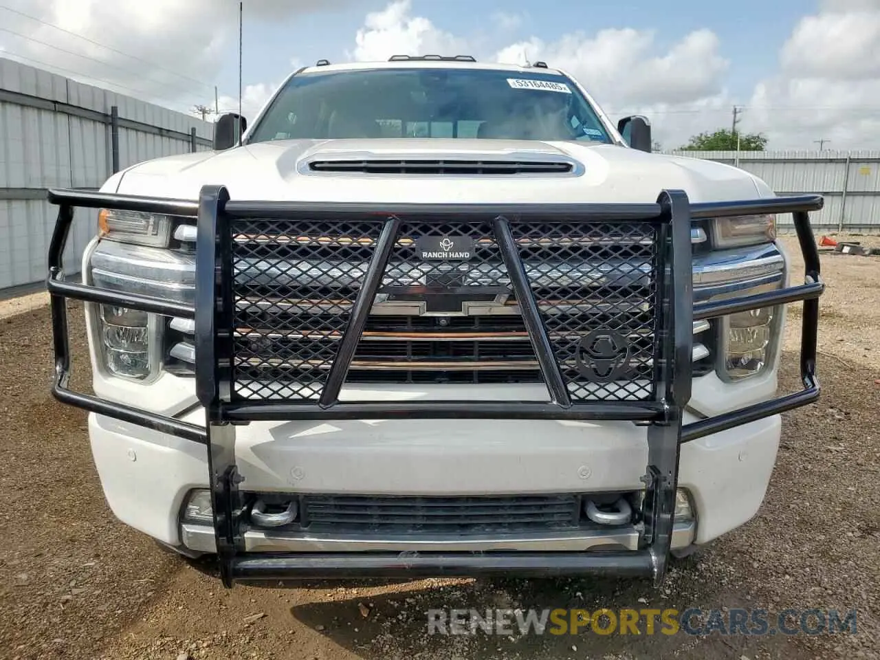 5 fotografías del automóvil dañado 1GC4YREY4LF298048 CHEVROLET ALL Models 2020