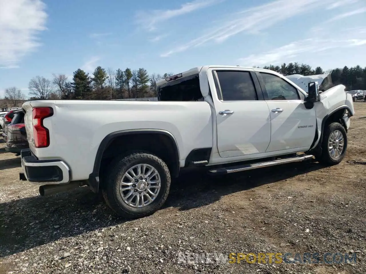 3 fotografías del automóvil dañado 1GC4YREY6LF120979 CHEVROLET ALL Models 2020