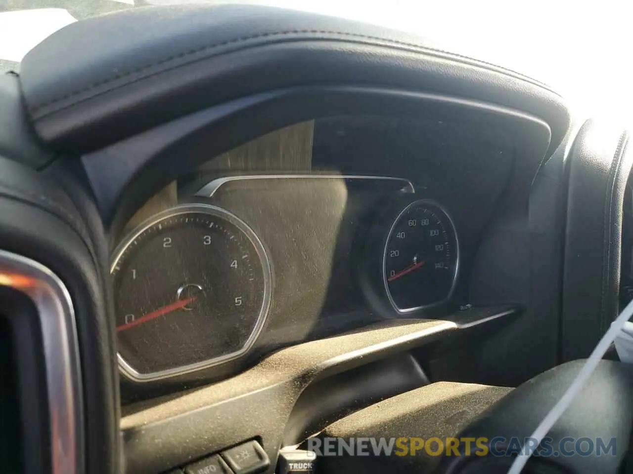 9 fotografías del automóvil dañado 1GC4YREY6LF124207 CHEVROLET ALL Models 2020
