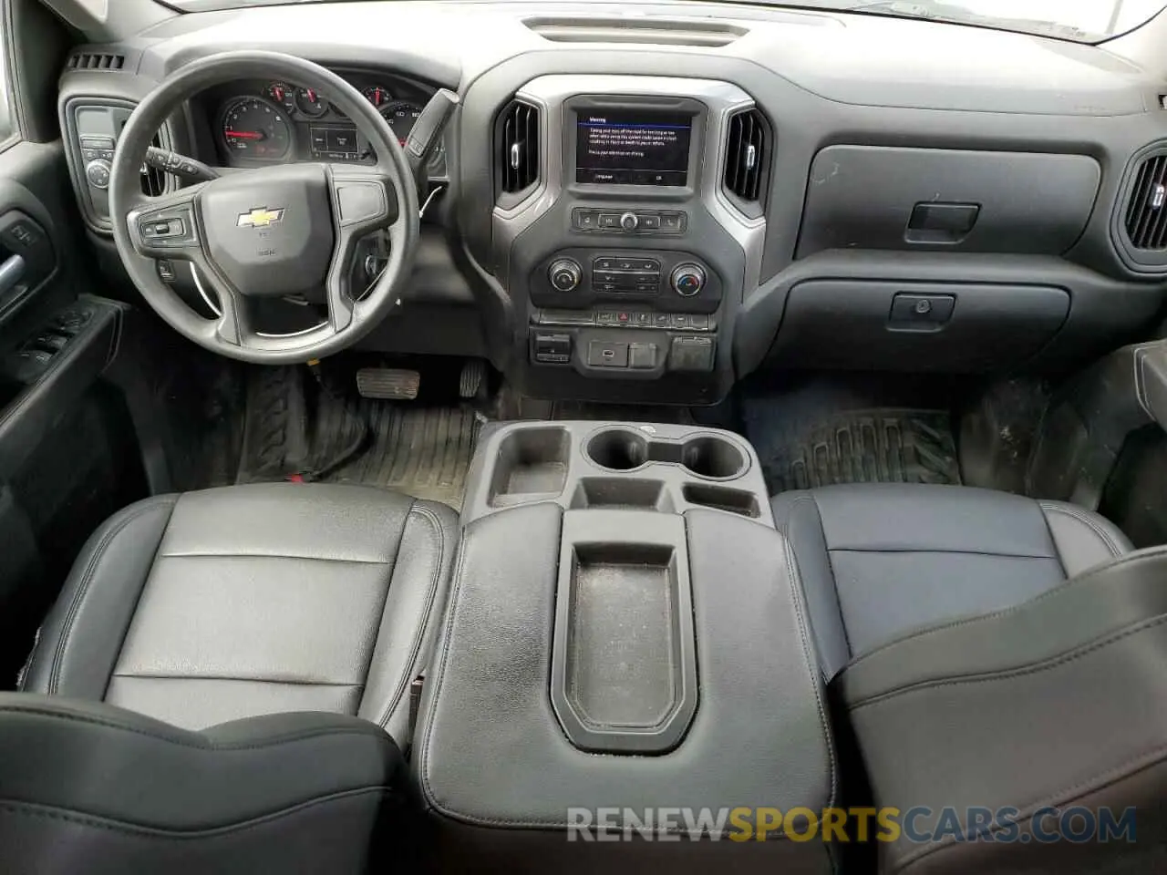 8 fotografías del automóvil dañado 1GC5WLE75LF256213 CHEVROLET ALL Models 2020