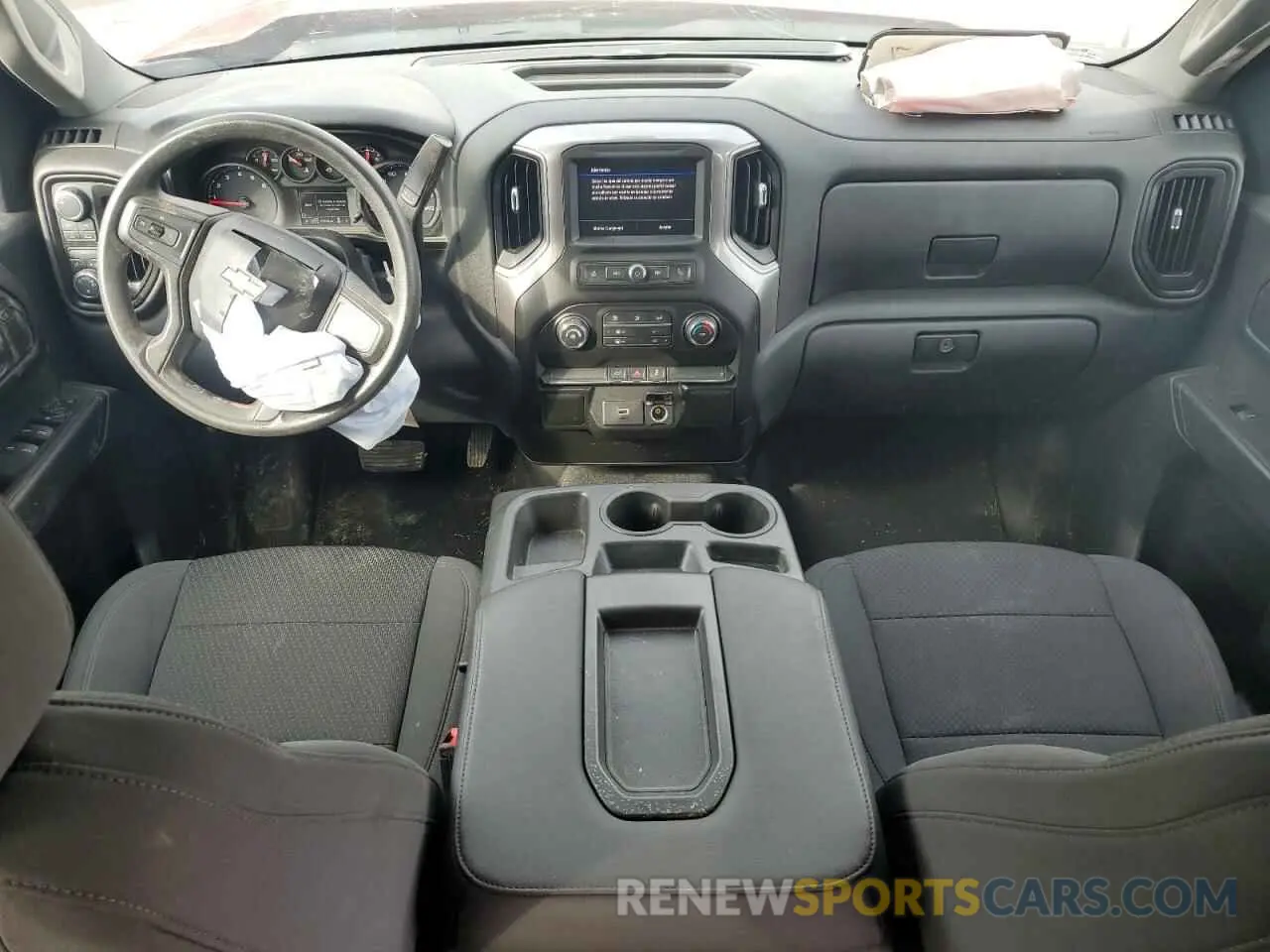 8 fotografías del automóvil dañado 1GCPYBEH4LZ317166 CHEVROLET ALL Models 2020