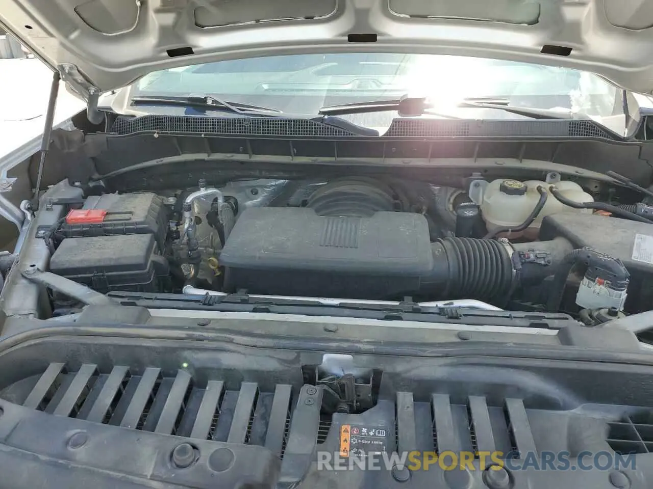 11 fotografías del automóvil dañado 1GCPYCEF0LZ220616 CHEVROLET ALL Models 2020