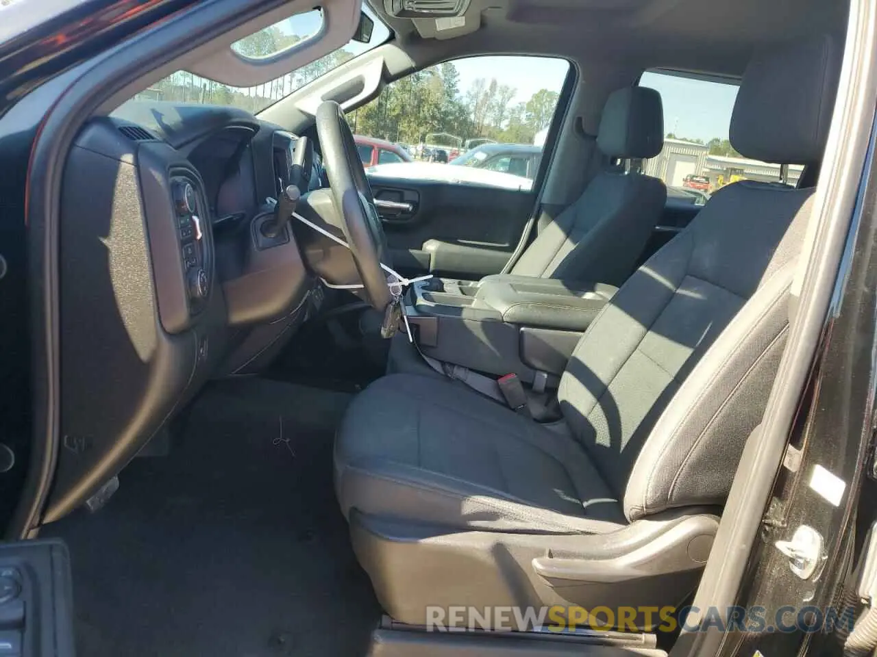 7 fotografías del automóvil dañado 1GCPYCEF7LZ115586 CHEVROLET ALL Models 2020
