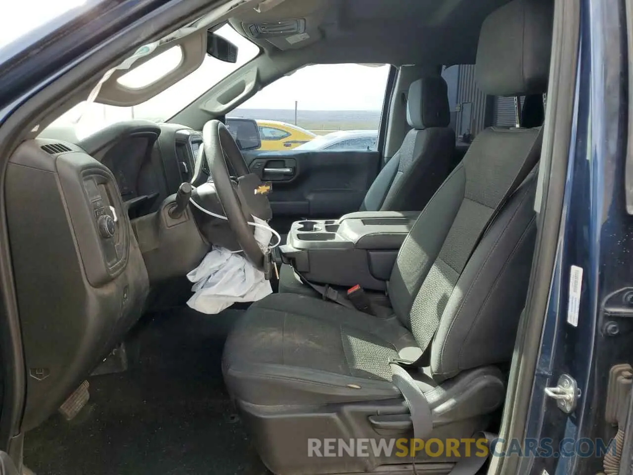7 fotografías del automóvil dañado 1GCRWBEHXLZ372834 CHEVROLET ALL Models 2020