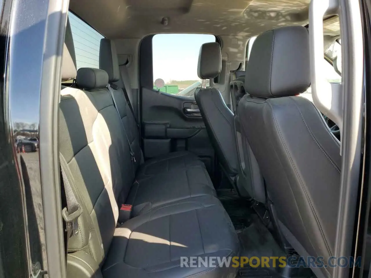 11 fotografías del automóvil dañado 1GCRYAEF2LZ353424 CHEVROLET ALL Models 2020