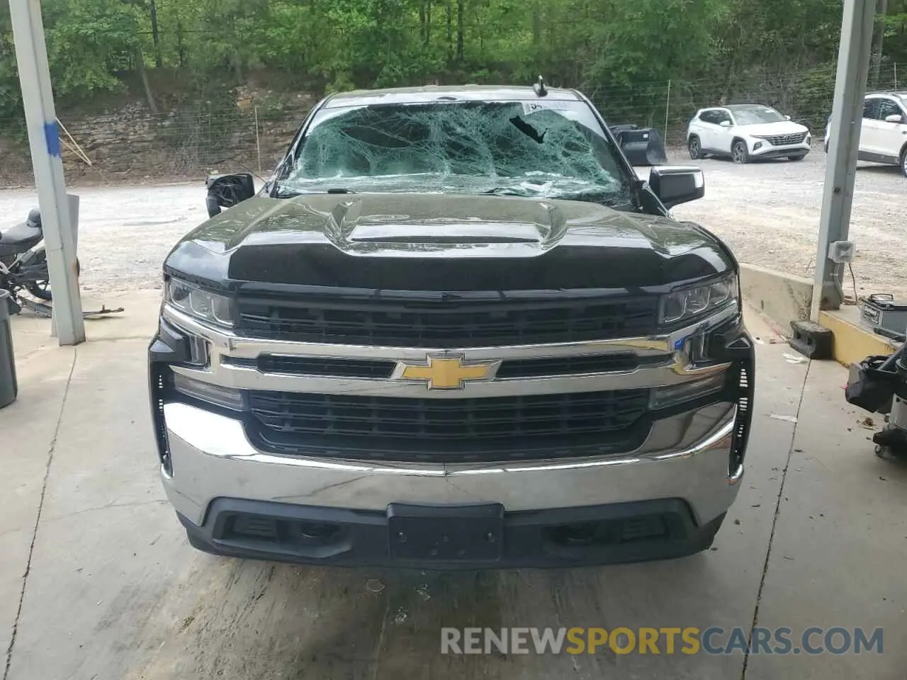 5 fotografías del automóvil dañado 1GCRYDED2LZ161646 CHEVROLET ALL Models 2020
