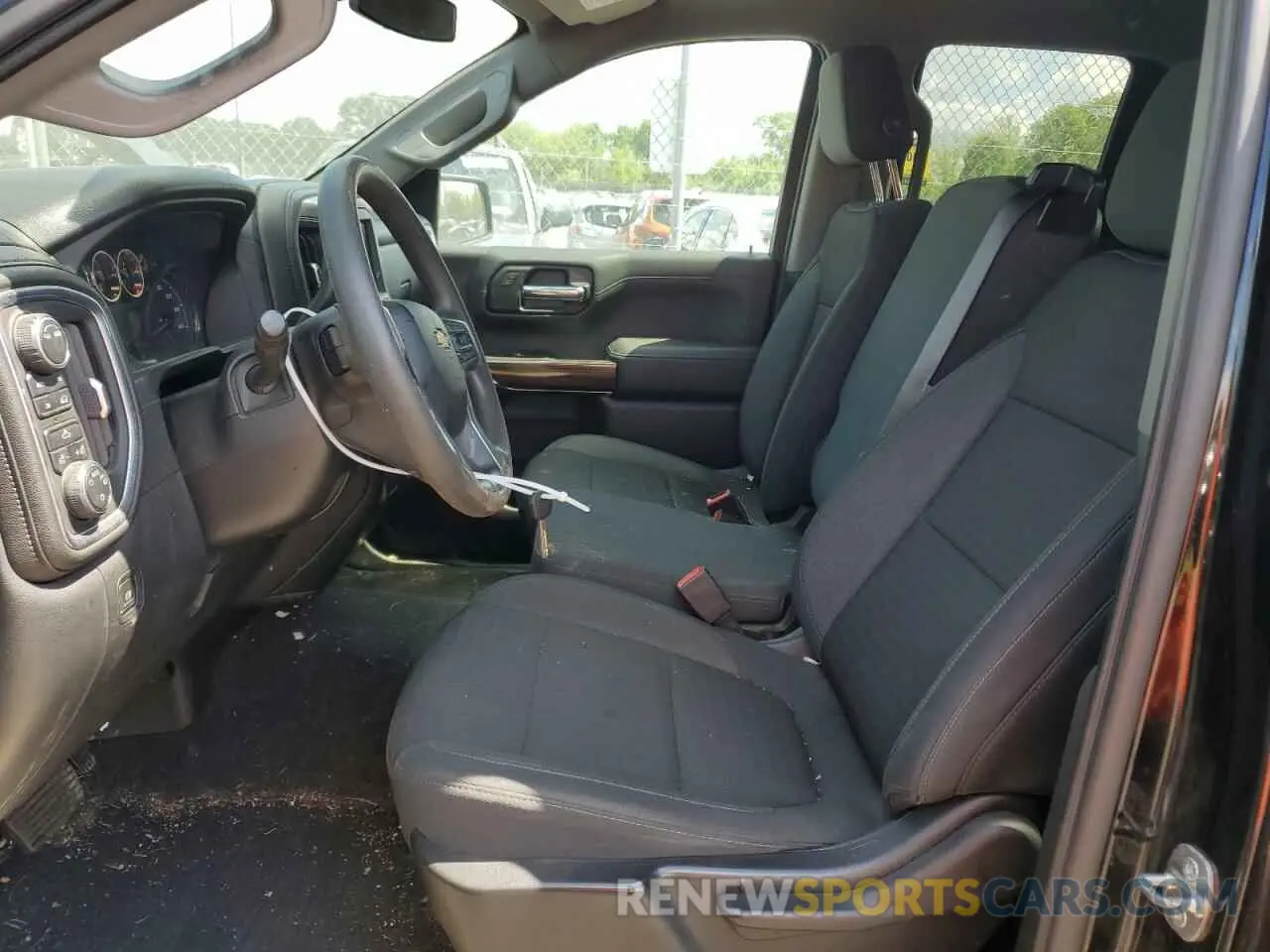 7 fotografías del automóvil dañado 1GCRYDED9LZ201821 CHEVROLET ALL Models 2020