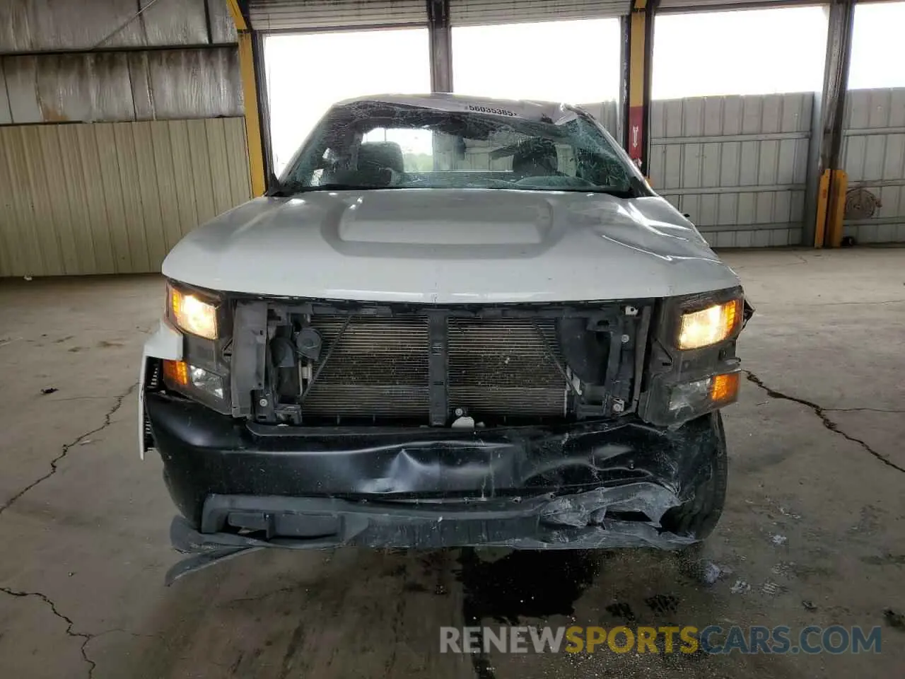 5 fotografías del automóvil dañado 3GCNWAEF3LG115795 CHEVROLET ALL Models 2020