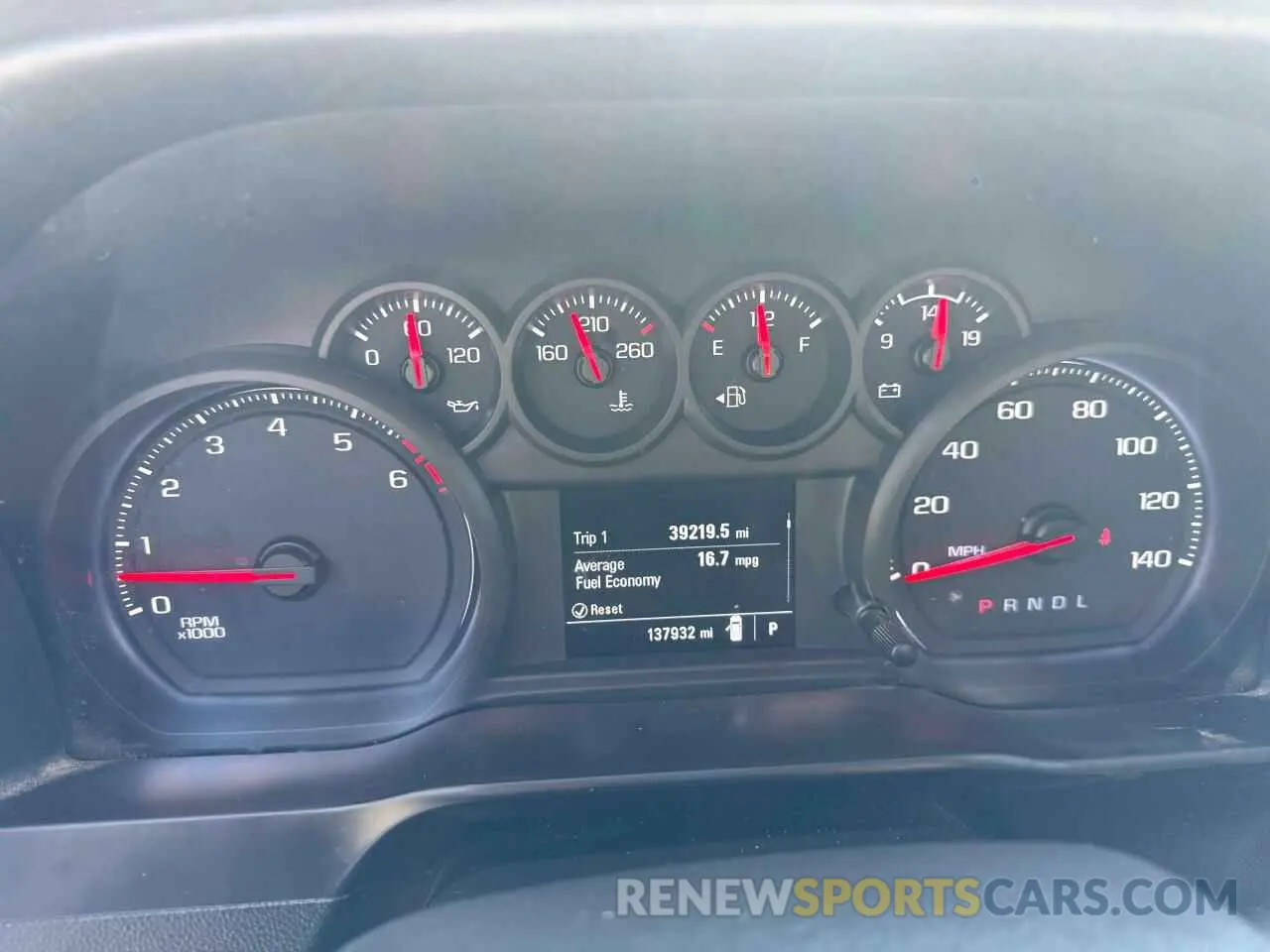 8 fotografías del automóvil dañado 3GCNWAEF9LG278399 CHEVROLET ALL Models 2020