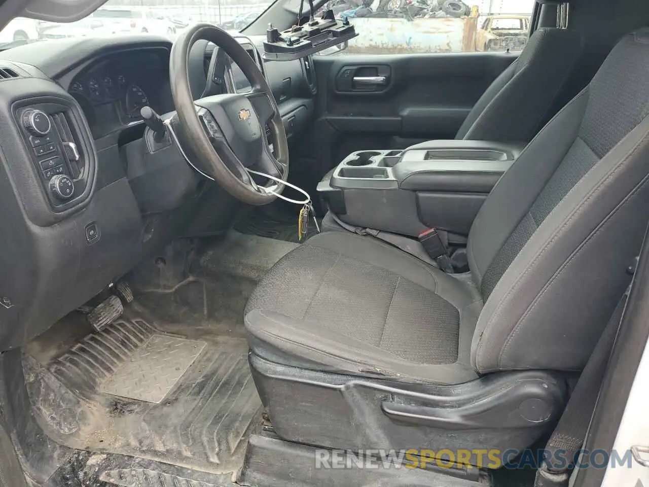7 fotografías del automóvil dañado 3GCNYAEF1LG103042 CHEVROLET ALL Models 2020