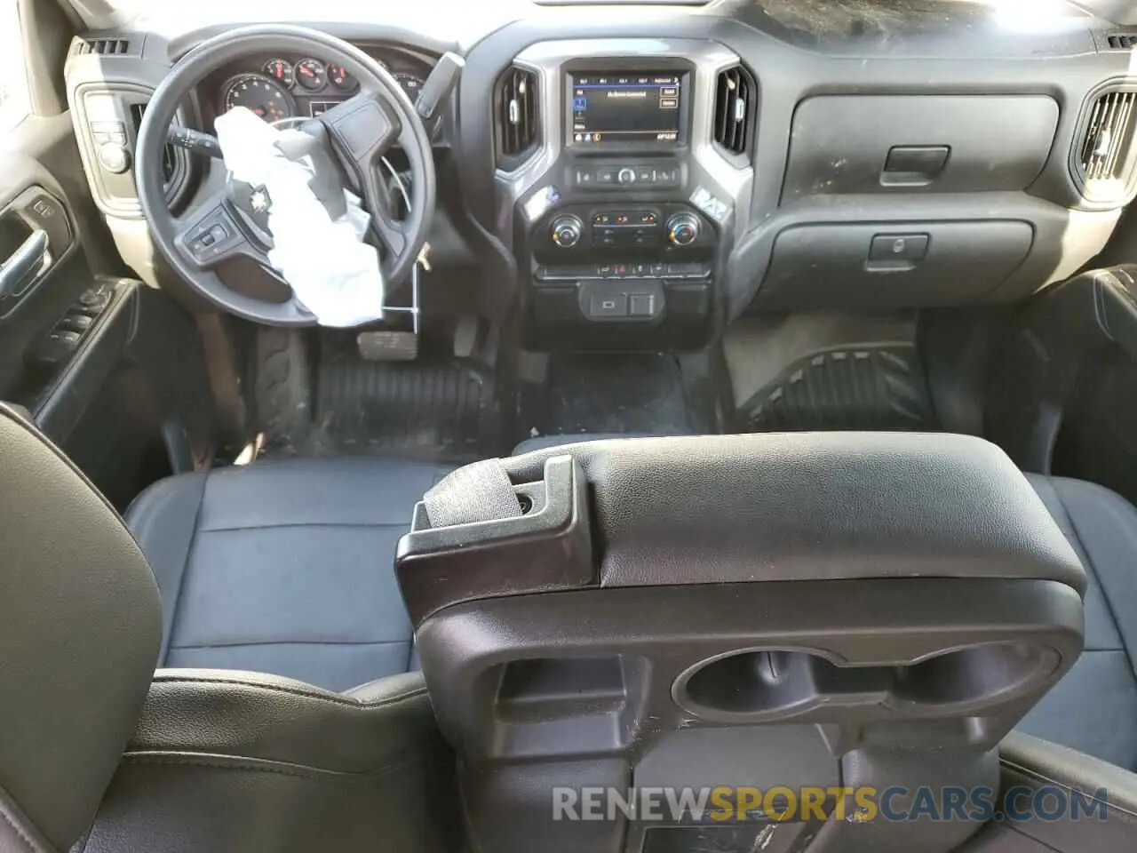 8 fotografías del automóvil dañado 3GCPWAEH9LG315364 CHEVROLET ALL Models 2020