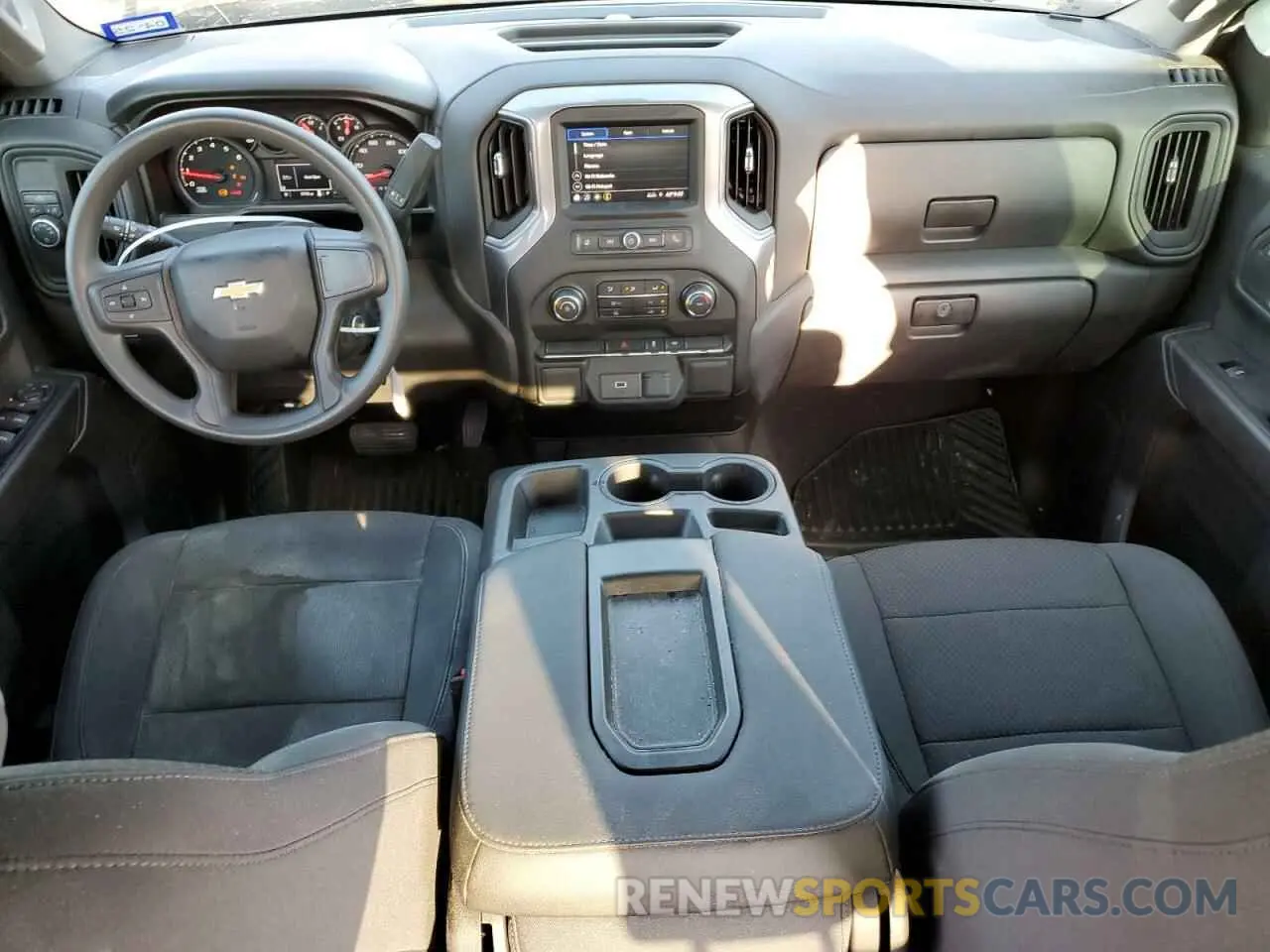8 fotografías del automóvil dañado 3GCPWBEH9LG407967 CHEVROLET ALL Models 2020