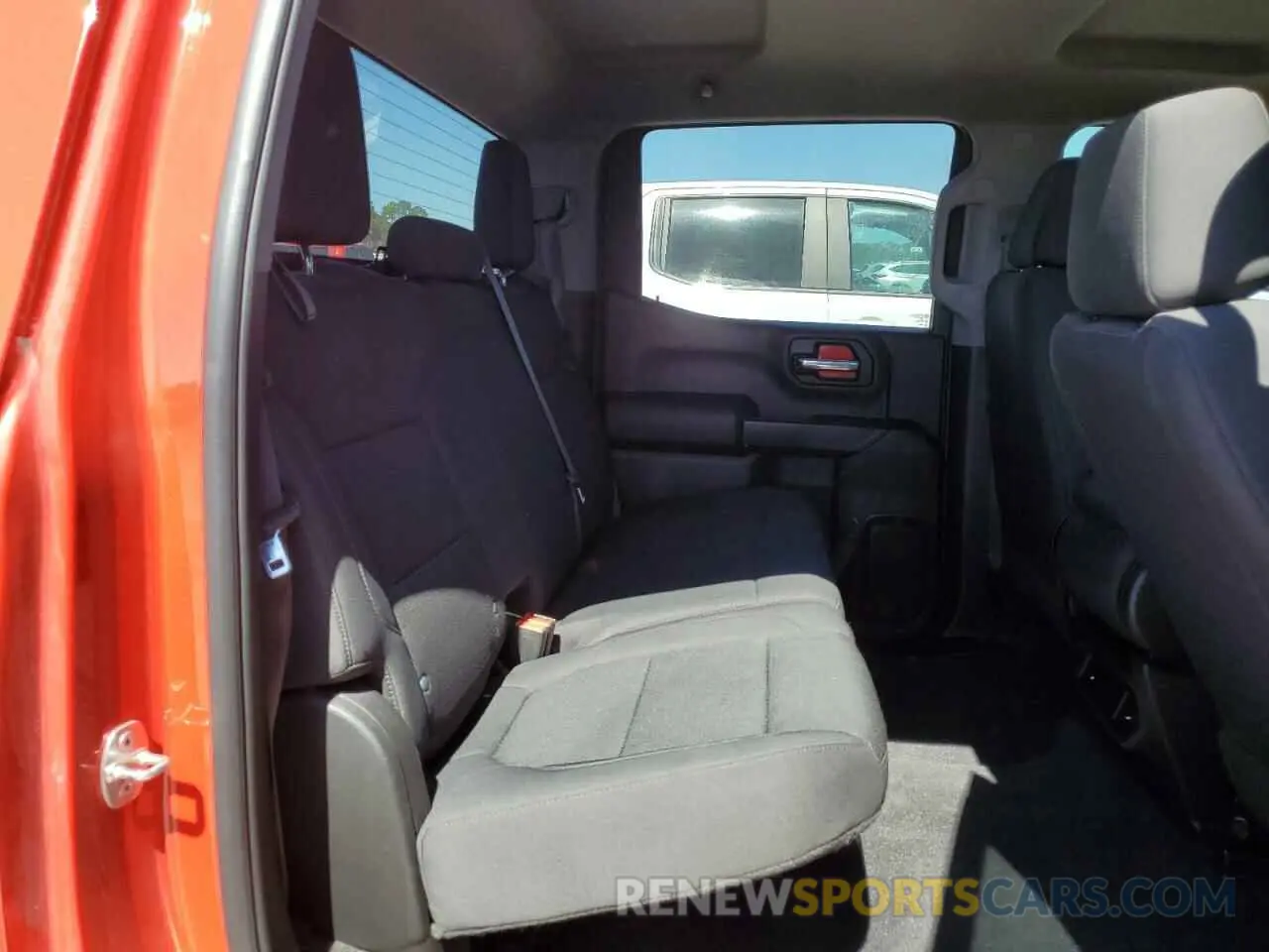 10 fotografías del automóvil dañado 3GCPWBEK9LG336880 CHEVROLET ALL Models 2020