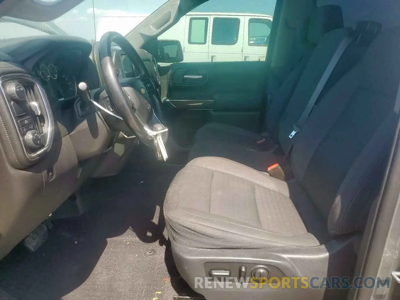 7 fotografías del automóvil dañado 3GCPWCEK5LG156964 CHEVROLET ALL Models 2020