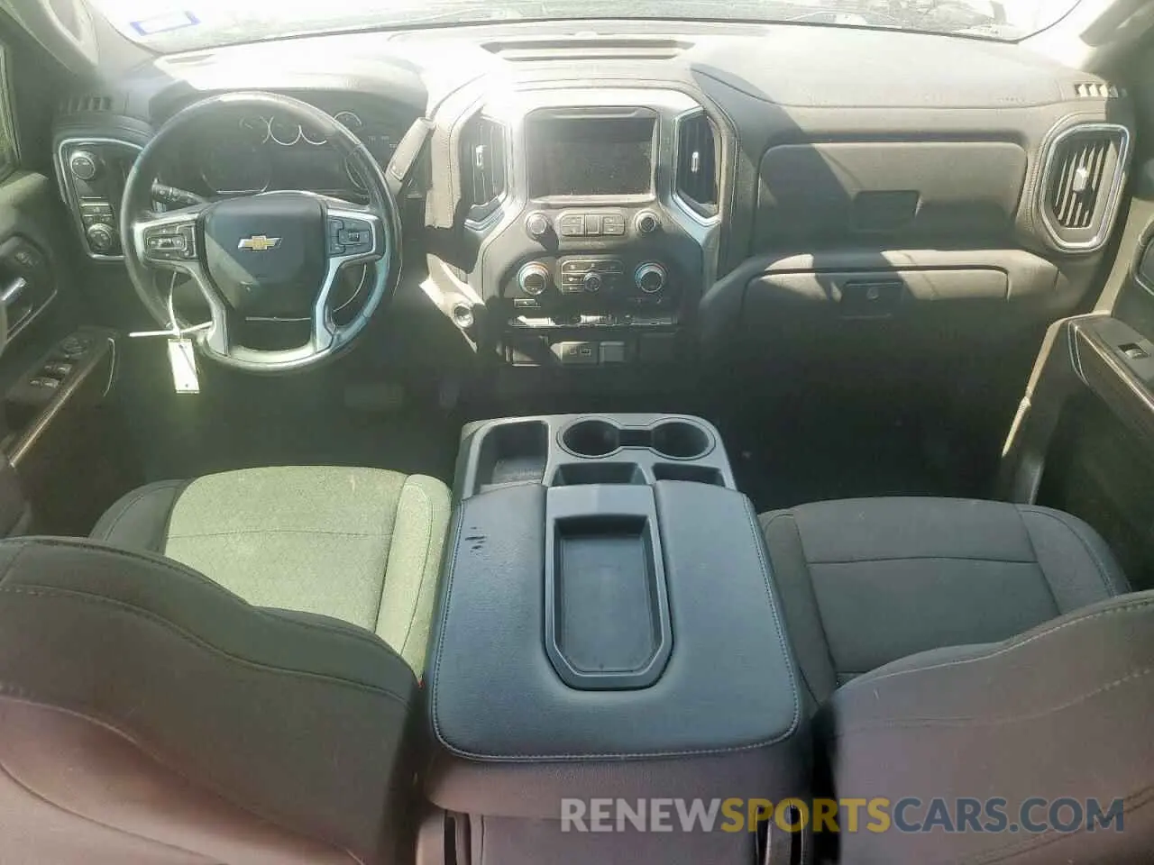 8 fotografías del automóvil dañado 3GCPWCEK5LG156964 CHEVROLET ALL Models 2020