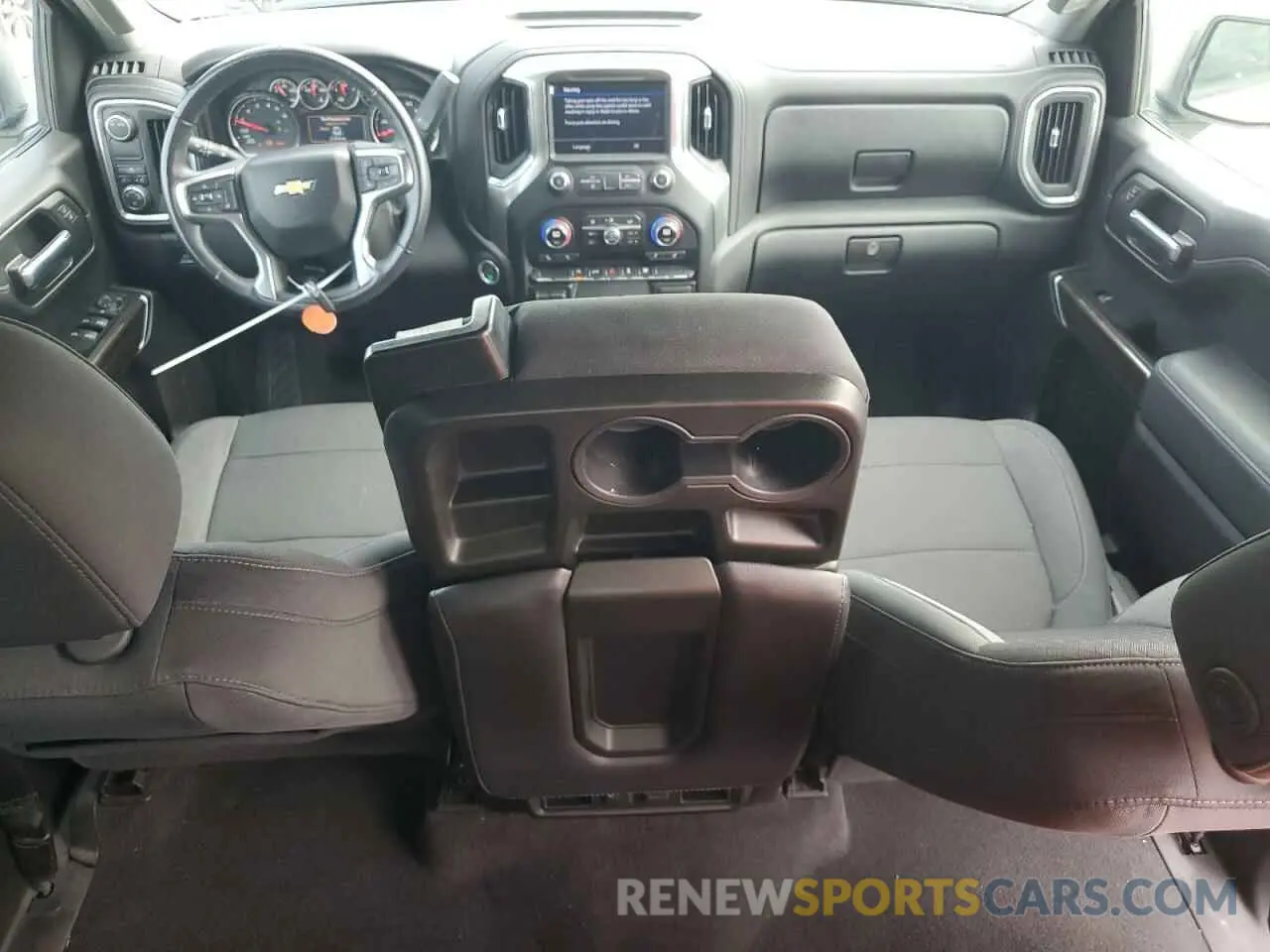 8 fotografías del automóvil dañado 3GCPWCET0LG185071 CHEVROLET ALL Models 2020