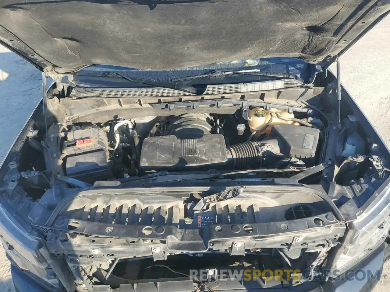 12 fotografías del automóvil dañado 3GCPWDED1LG224409 CHEVROLET ALL Models 2020