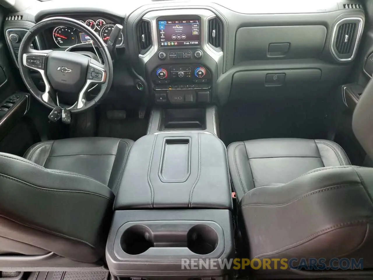 8 fotografías del automóvil dañado 3GCPWDETXLG440251 CHEVROLET ALL Models 2020