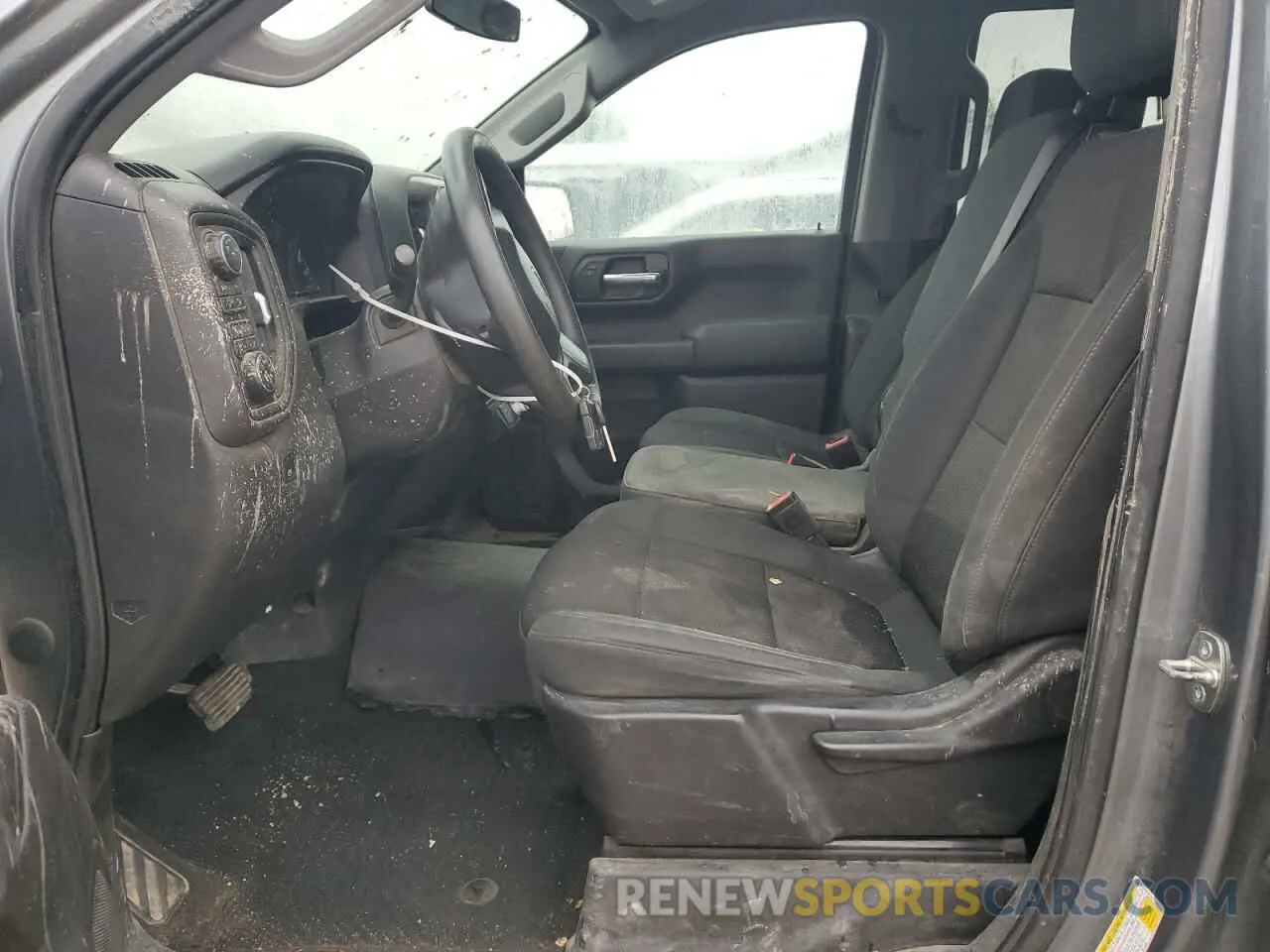 7 fotografías del automóvil dañado 3GCPYCEFXLG355540 CHEVROLET ALL Models 2020
