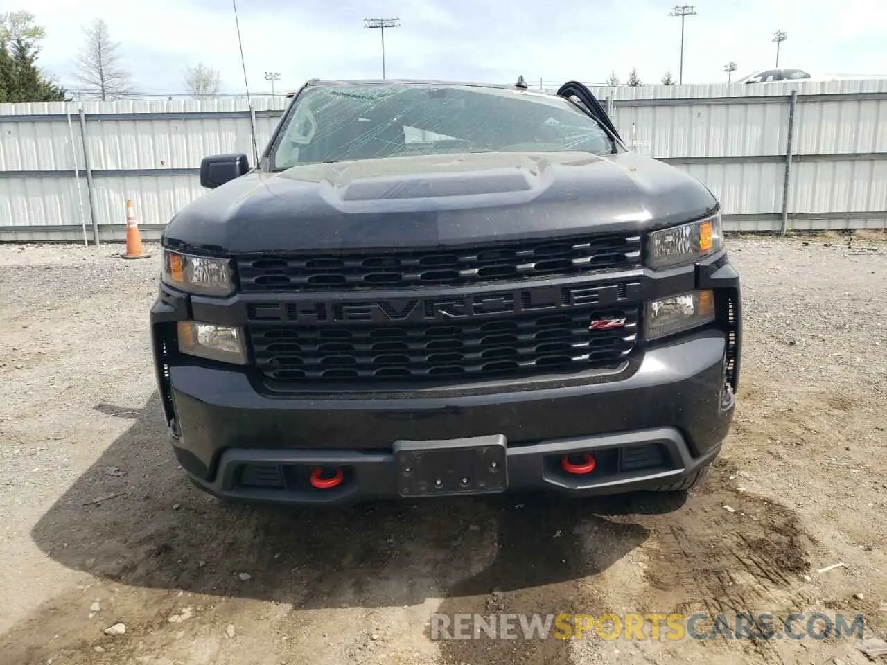 5 fotografías del automóvil dañado 3GCPYCEHXLG310051 CHEVROLET ALL Models 2020