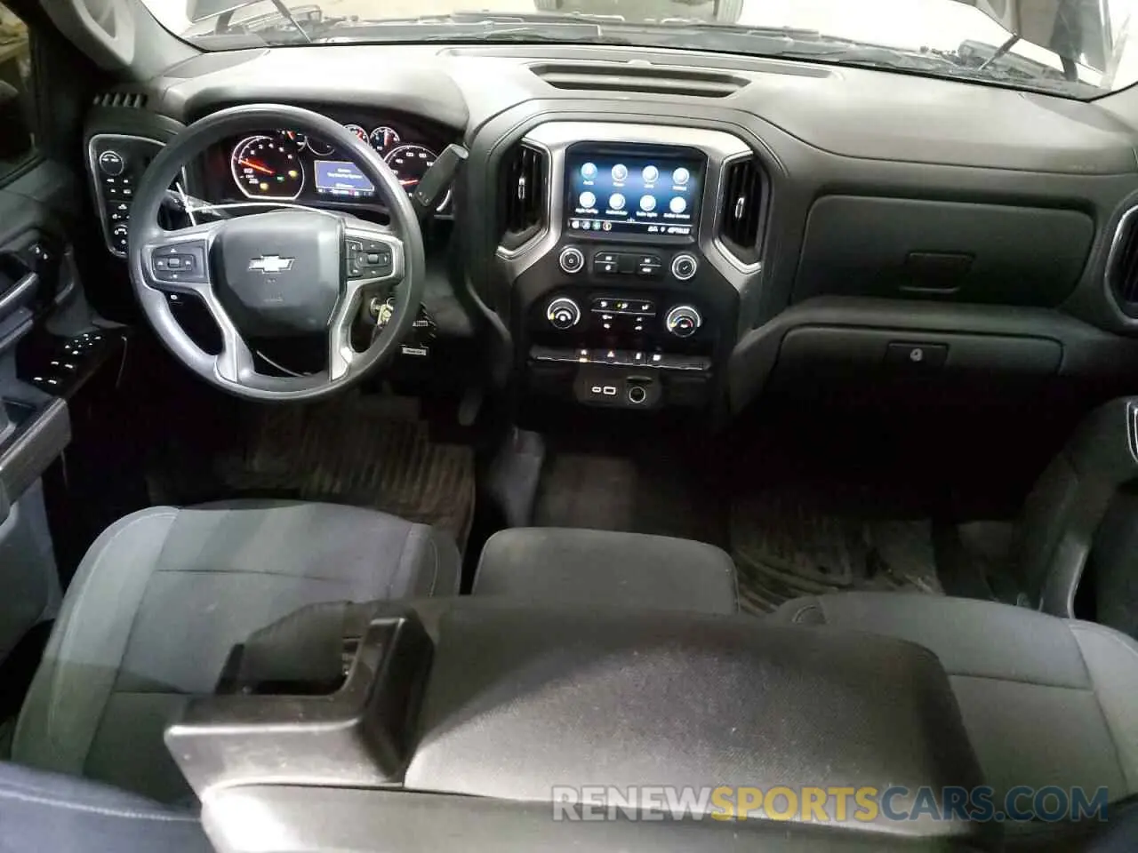 8 fotografías del automóvil dañado 3GCPYDEKXLG268241 CHEVROLET ALL Models 2020