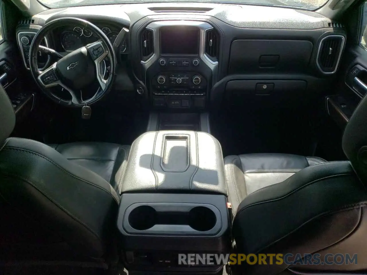 8 fotografías del automóvil dañado 3GCPYFED4LG234969 CHEVROLET ALL Models 2020
