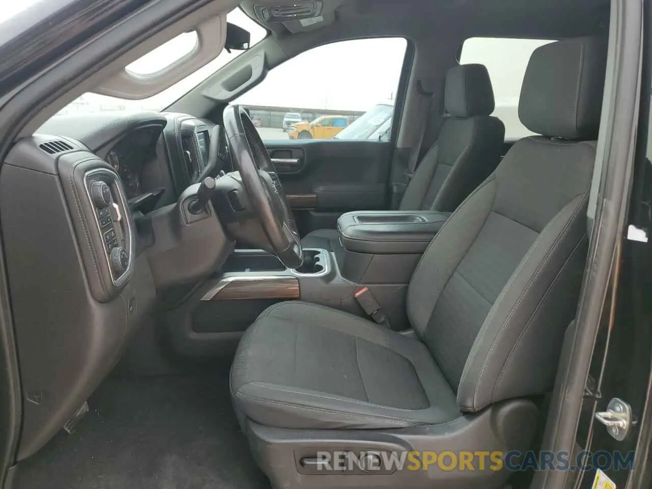 7 fotografías del automóvil dañado 3GCPYFED6LG230728 CHEVROLET ALL Models 2020