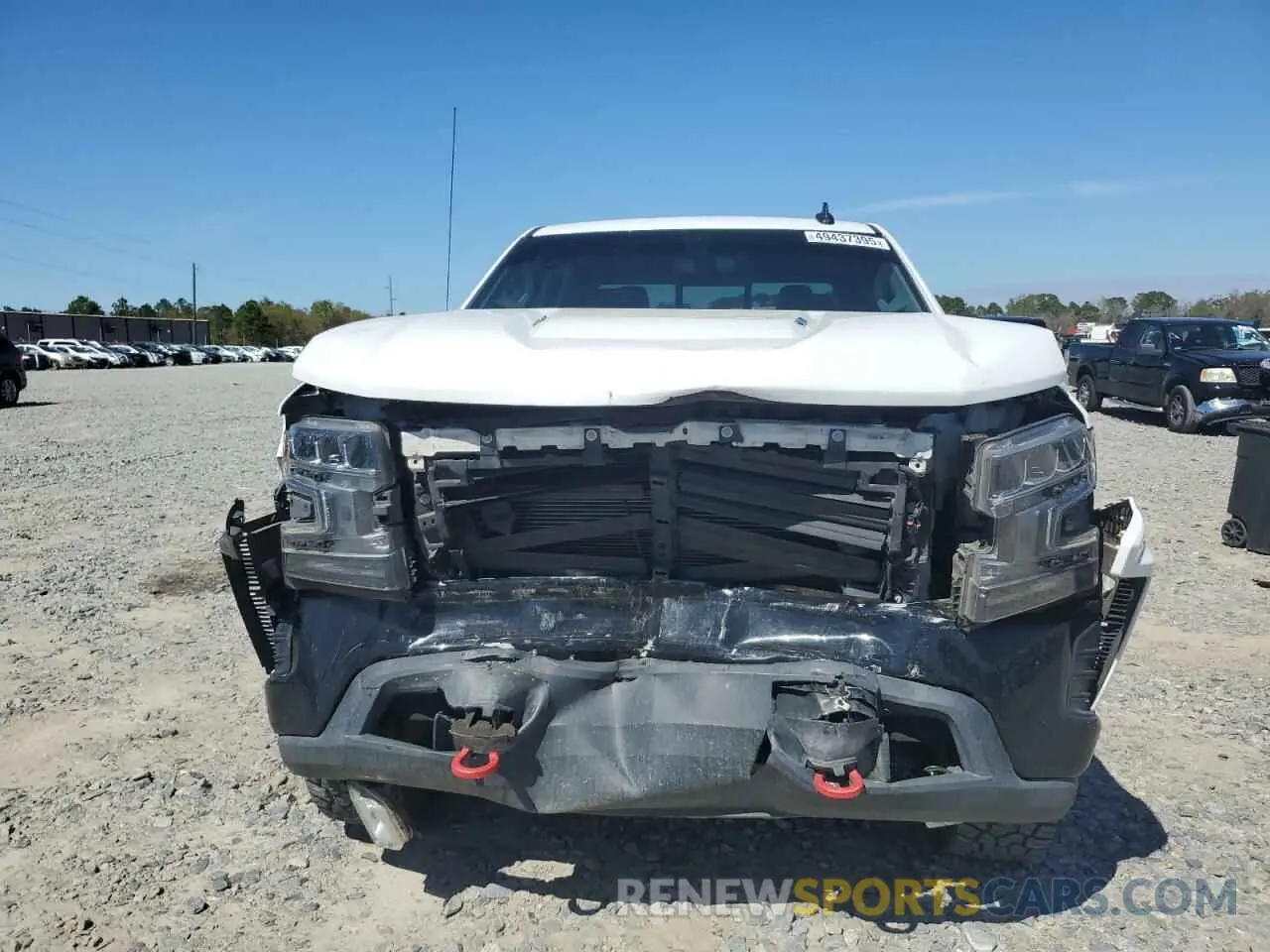 5 fotografías del automóvil dañado 3GCPYFEL5LG266952 CHEVROLET ALL Models 2020