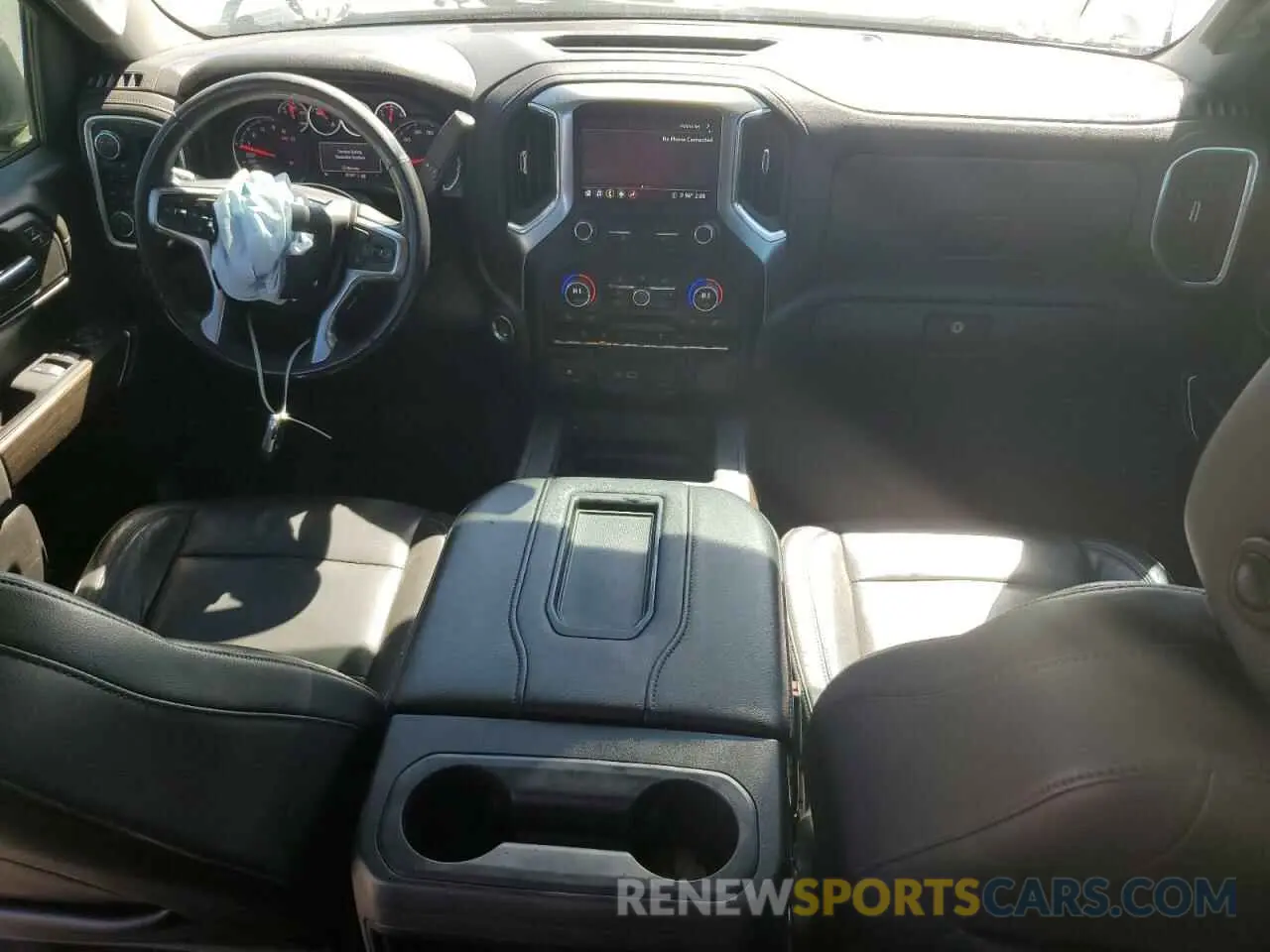 8 fotografías del automóvil dañado 3GCPYFEL5LG266952 CHEVROLET ALL Models 2020