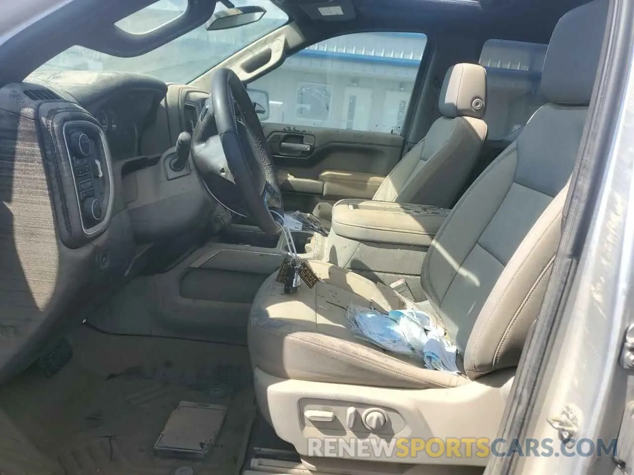 7 fotografías del automóvil dañado 3GCPYFEL6LG383228 CHEVROLET ALL Models 2020
