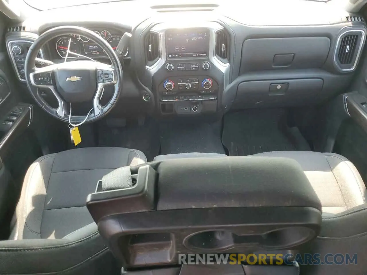 8 fotografías del automóvil dañado 3GCUYDED0LG120619 CHEVROLET ALL Models 2020