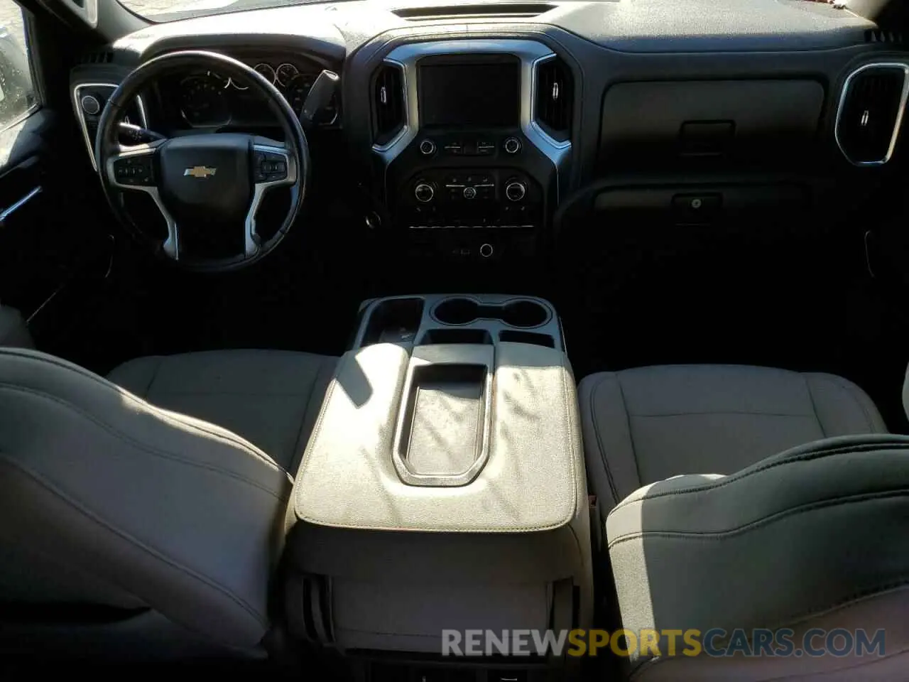8 fotografías del automóvil dañado 3GCUYDED6LG407639 CHEVROLET ALL Models 2020