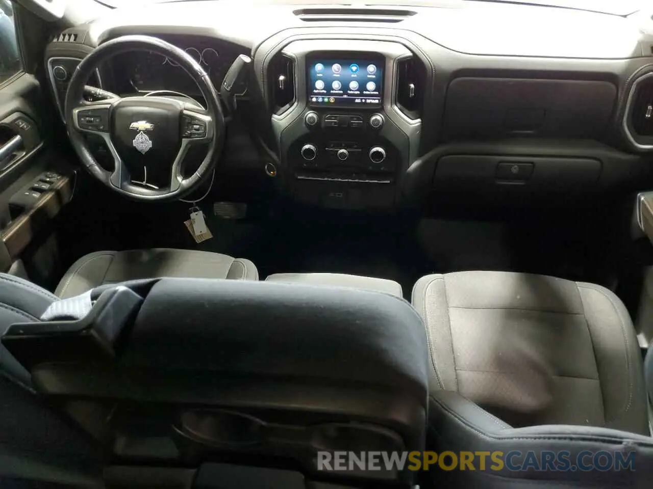 8 fotografías del automóvil dañado 3GCUYDED8LG410672 CHEVROLET ALL Models 2020