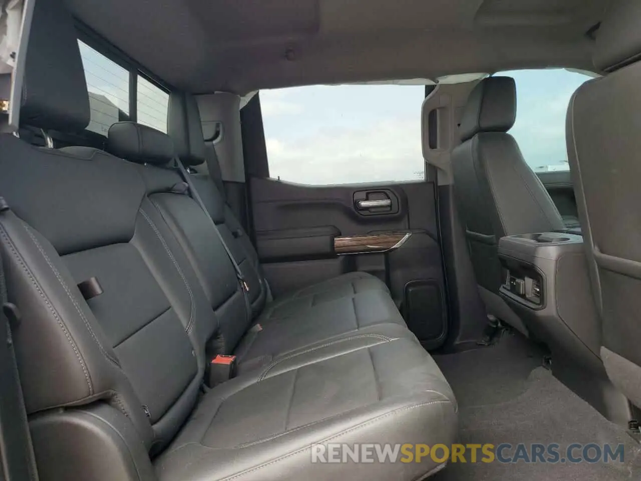 11 fotografías del automóvil dañado 3GCUYEEDXLG284546 CHEVROLET ALL Models 2020