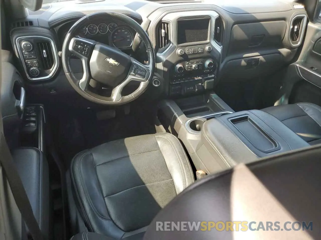 8 fotografías del automóvil dañado 3GCUYGED3LG269009 CHEVROLET ALL Models 2020