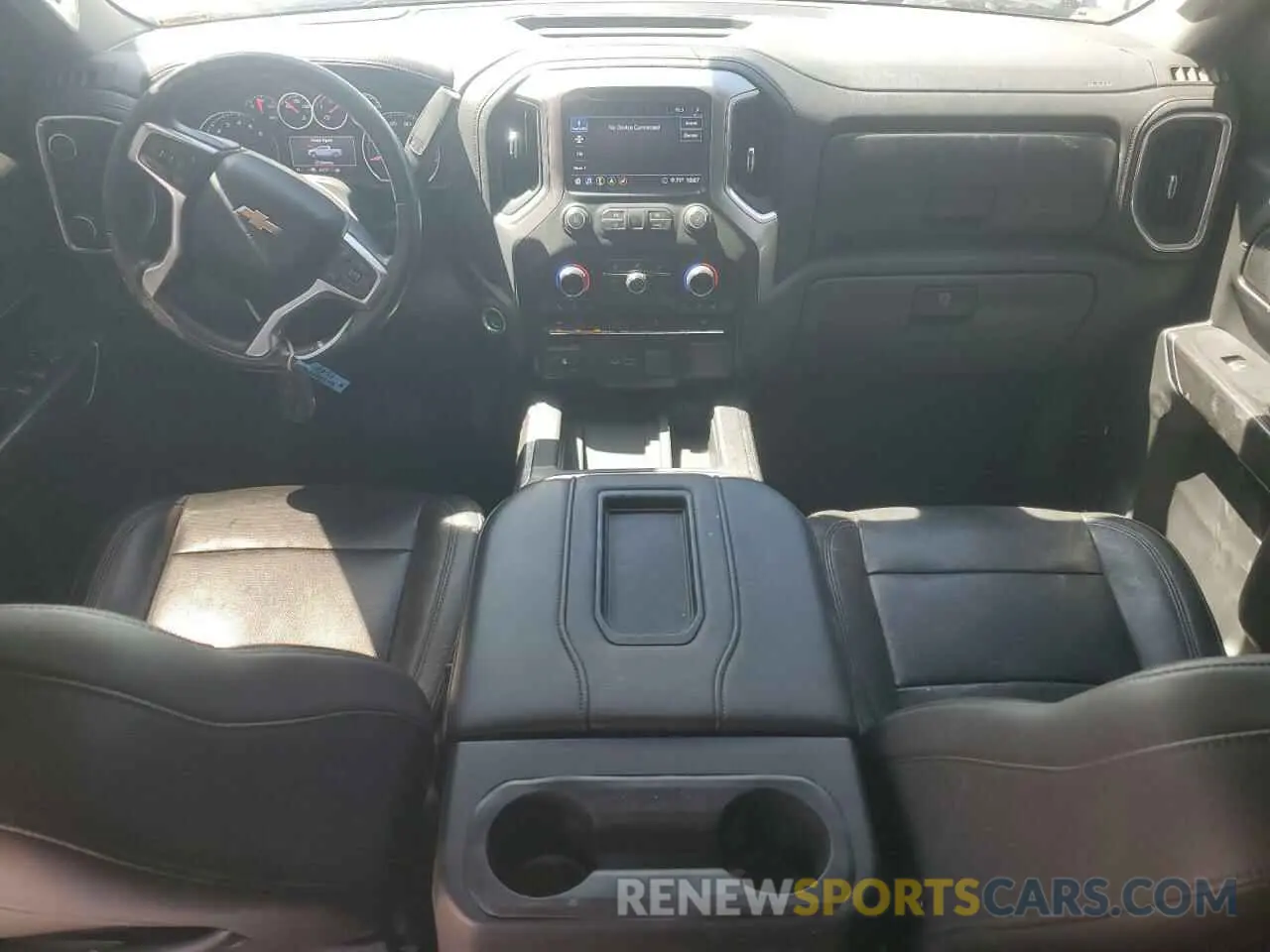 8 fotografías del automóvil dañado 3GCUYGEL5LG129244 CHEVROLET ALL Models 2020