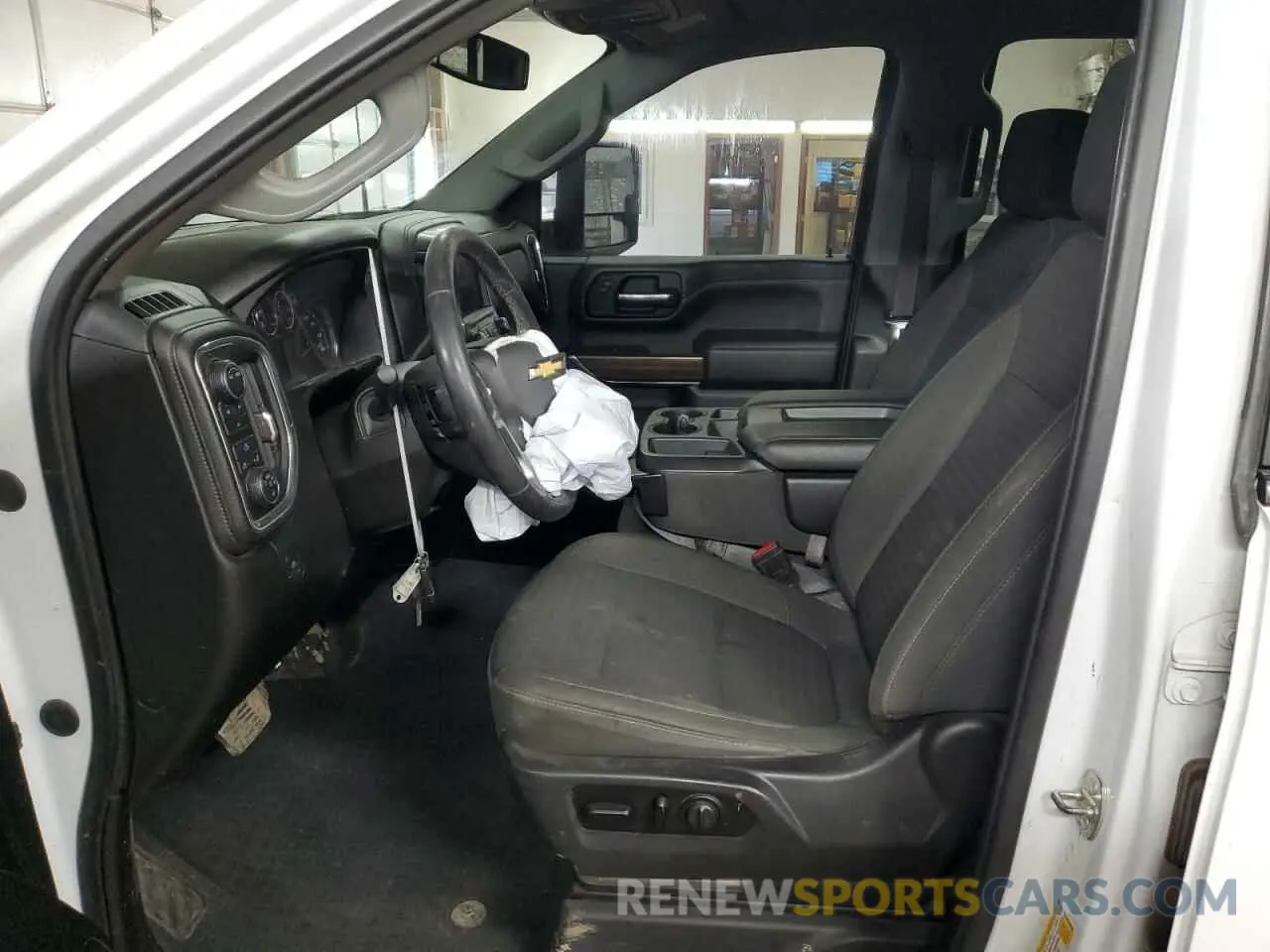 7 fotografías del automóvil dañado 1GC1YNEY9MF256925 CHEVROLET ALL Models 2021